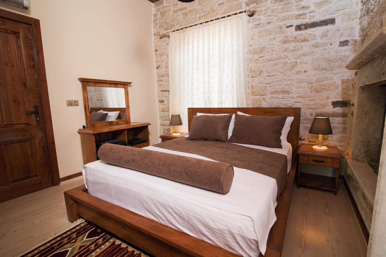 1922 Hotel Yenifoca Luaran gambar